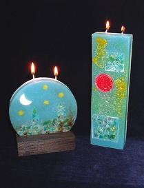 Round or Tall Designer Candles - Beeswax handmade candles. Each piece is set one by one. Candles includes 2 wicks total. Beautiful for decoration and a unique wax piece of art. Wooden base are included. More designs will be available soon. Unique designs!  
