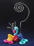Snails in Love Photo or Note Holder-  Handmade with glazed Fimo. Nickel and silver wire are used for final details. Each Item can be personalized or the note can bring a special message. (Please, specify it with your order)